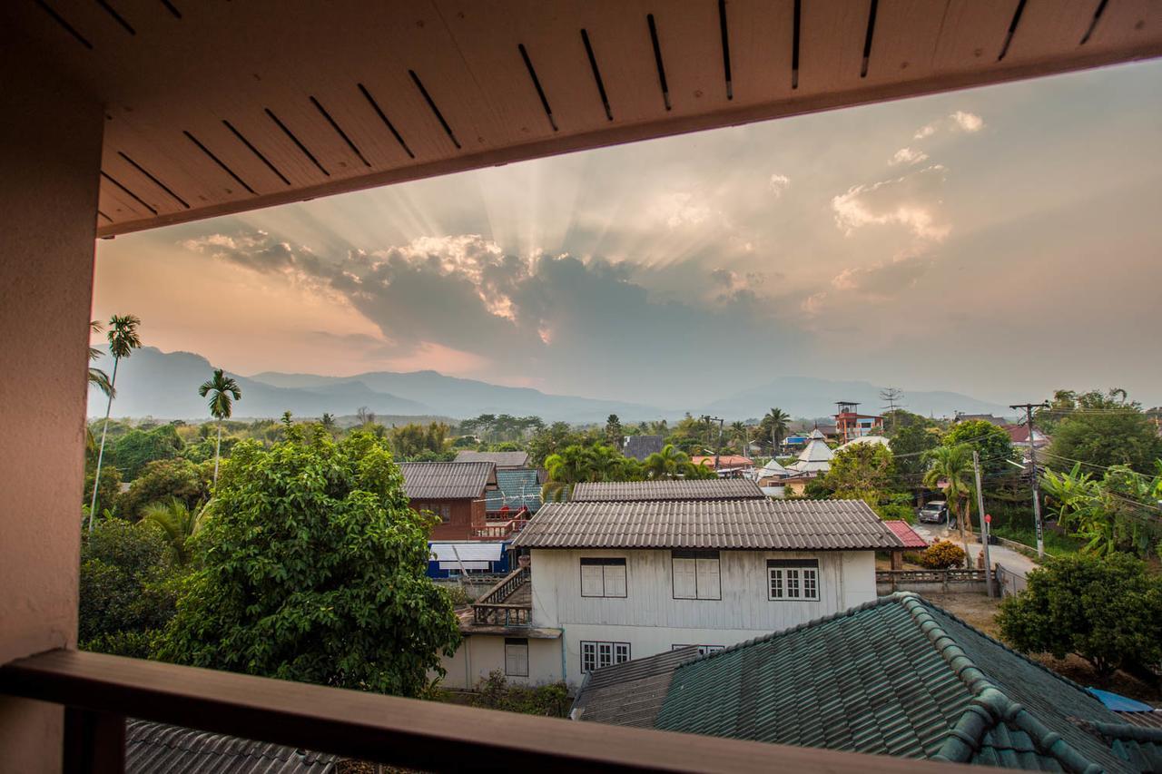 Suriyamanee House Hotel Mae Rim Exterior foto