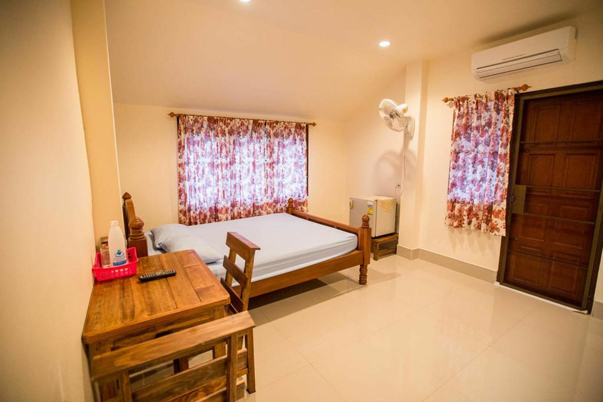 Suriyamanee House Hotel Mae Rim Exterior foto
